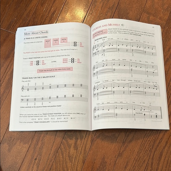 Alfred's Basic Adult Piano Course Lesson Book Level One - Picture 3 of 3